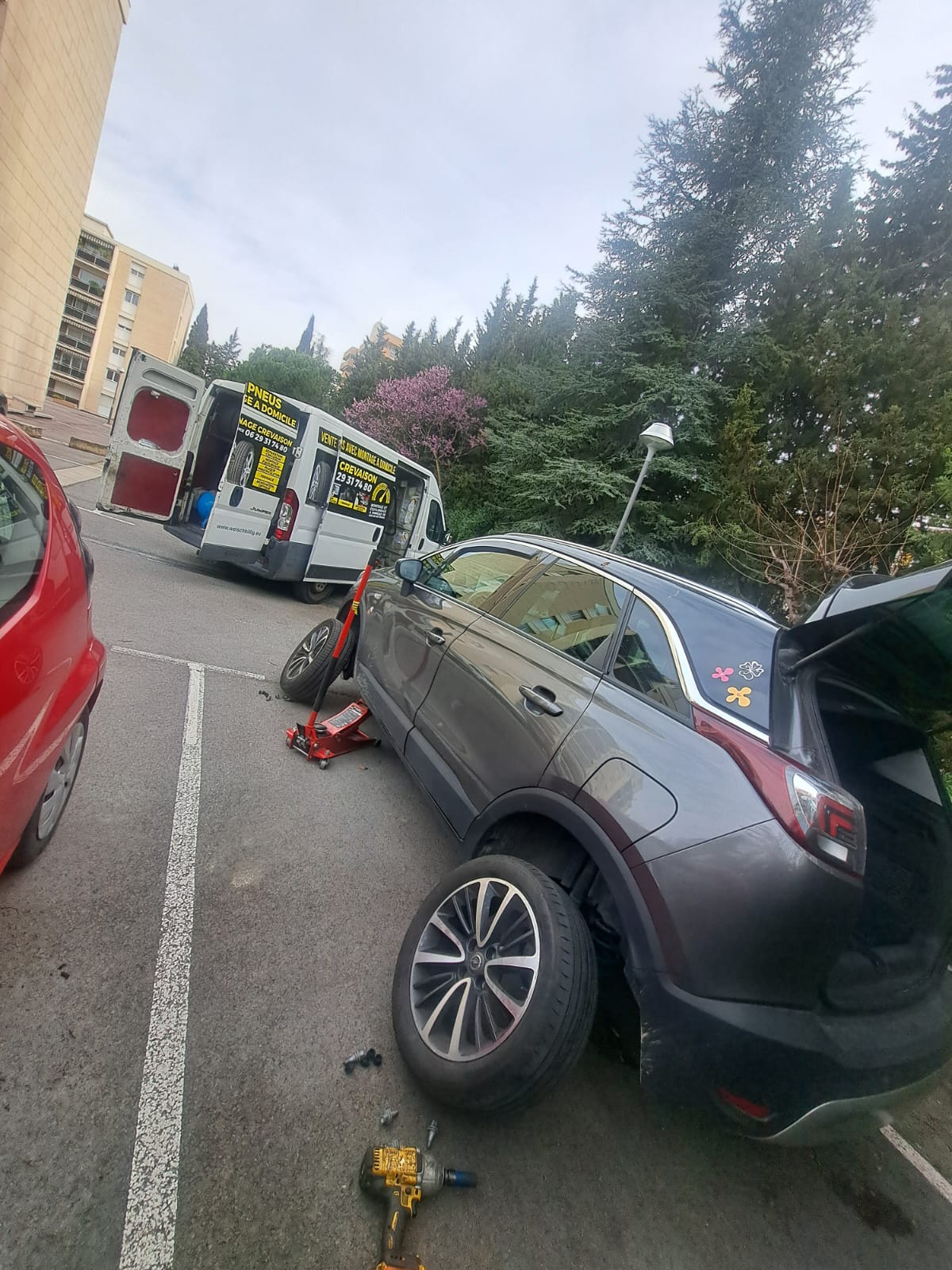 Changement de pneus à domicile Montpellier